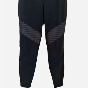 Old Navy Active Leggings (NWOT)